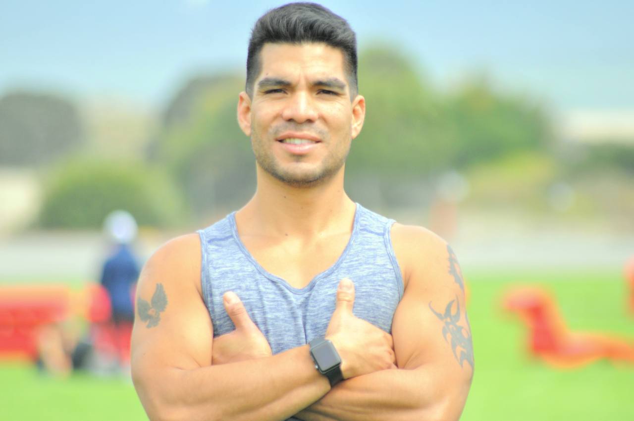 Rodrigo Guzman training outdoors